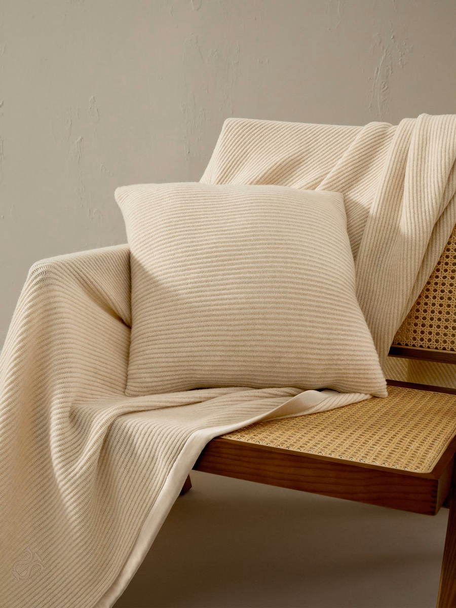 Reversible Cashmere and Silk Pillowcase
