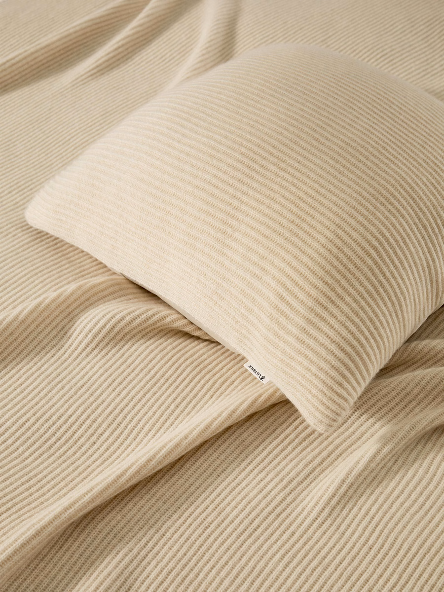 Reversible Cashmere and Silk Pillowcase