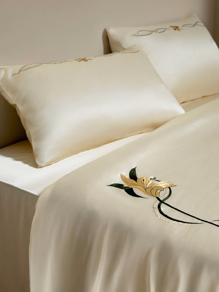 2-Pack Silk Pillowcase with Lily Embroidery
