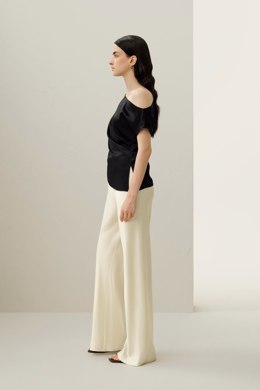 Stretch Charmeuse Asymmetrische Top