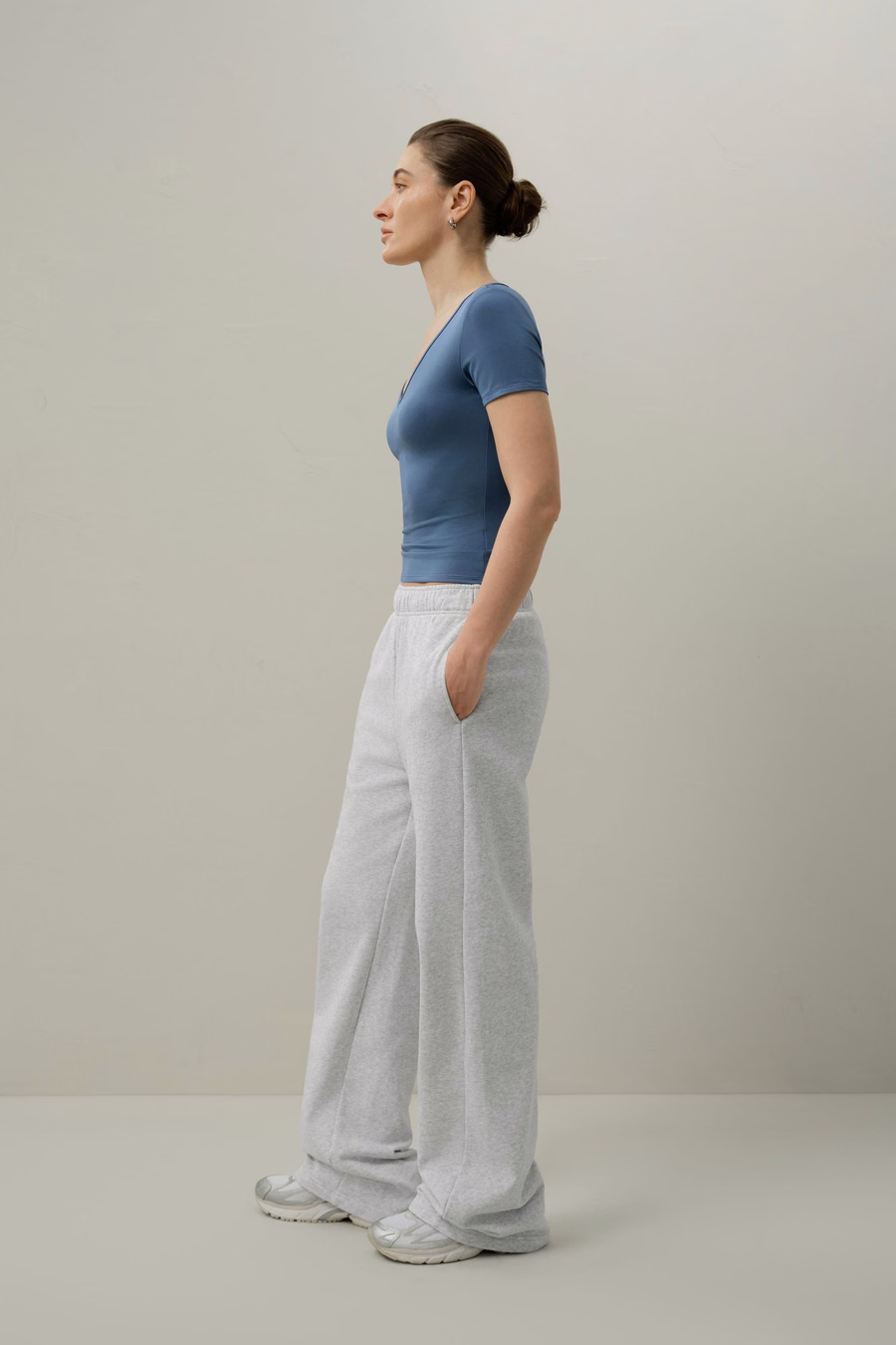 Silk Breeze Jersey V-hals T-shirt