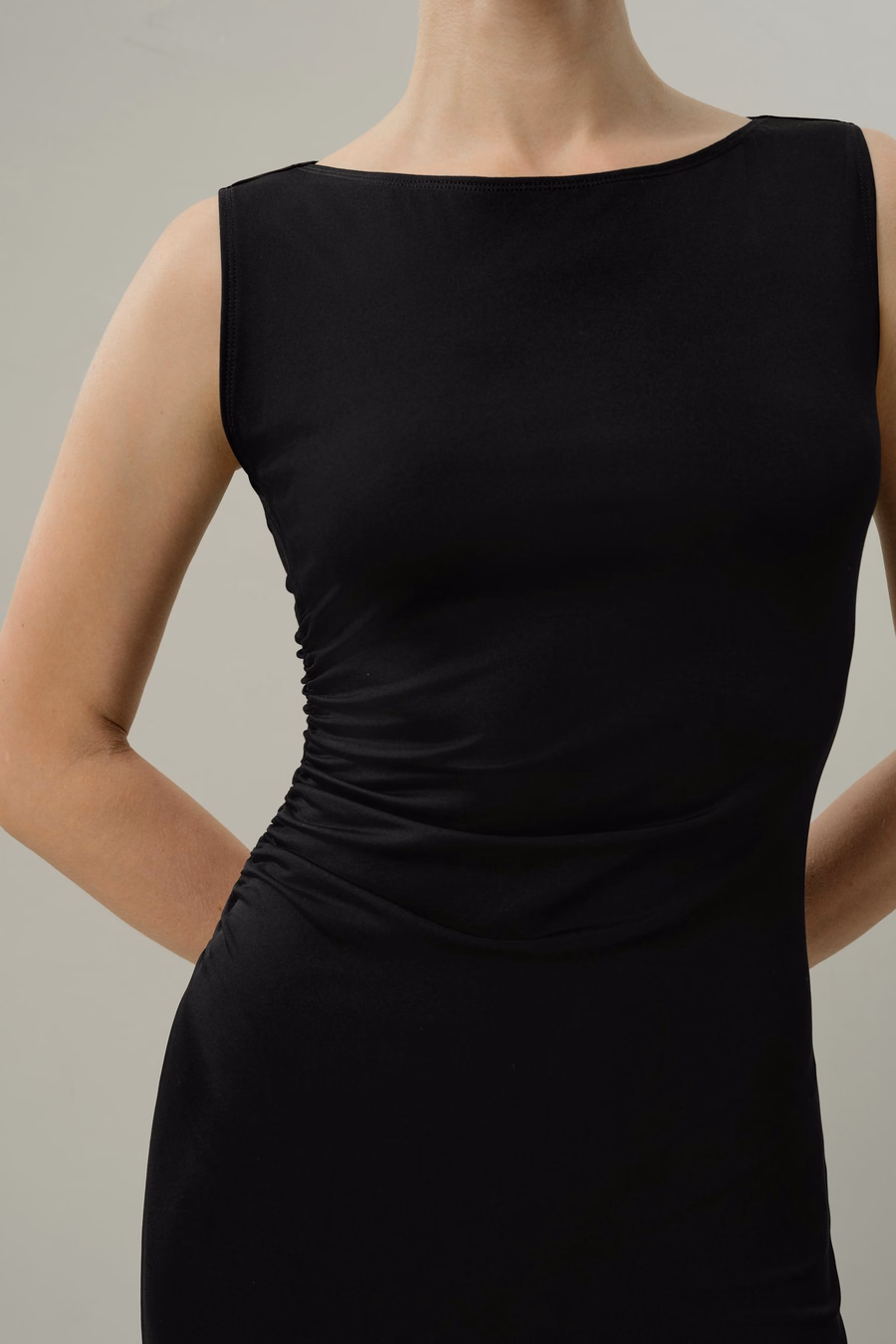 Zijde Breeze Jersey Slim Aansluitende Asymmetrische Jurk