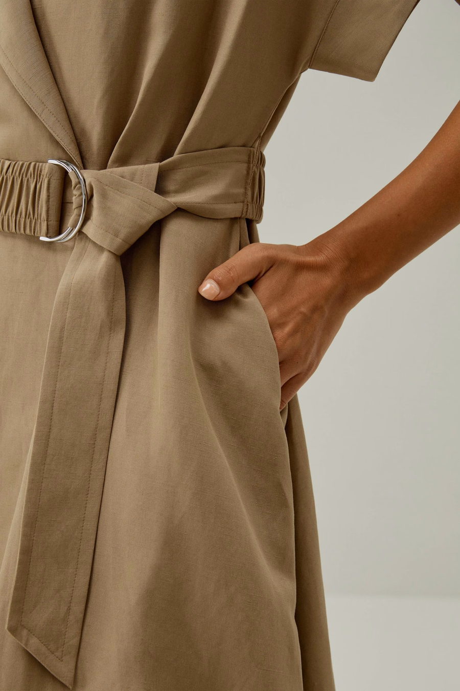 Korte Mouwen Trenchcoat-Inspiratie Jurk