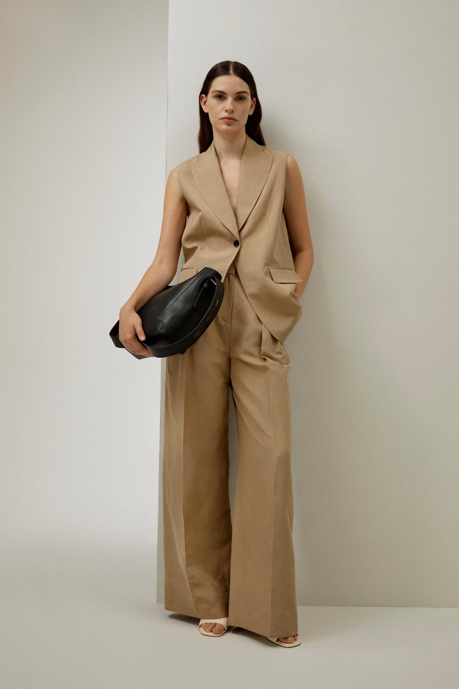 Enkel Knoop Mouwloos Revers Blazer