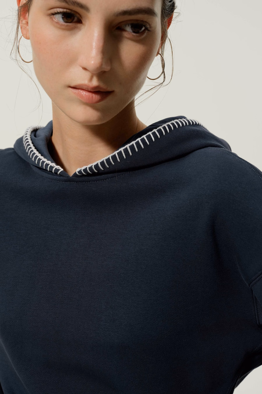 Seamflow Poise Pullover
