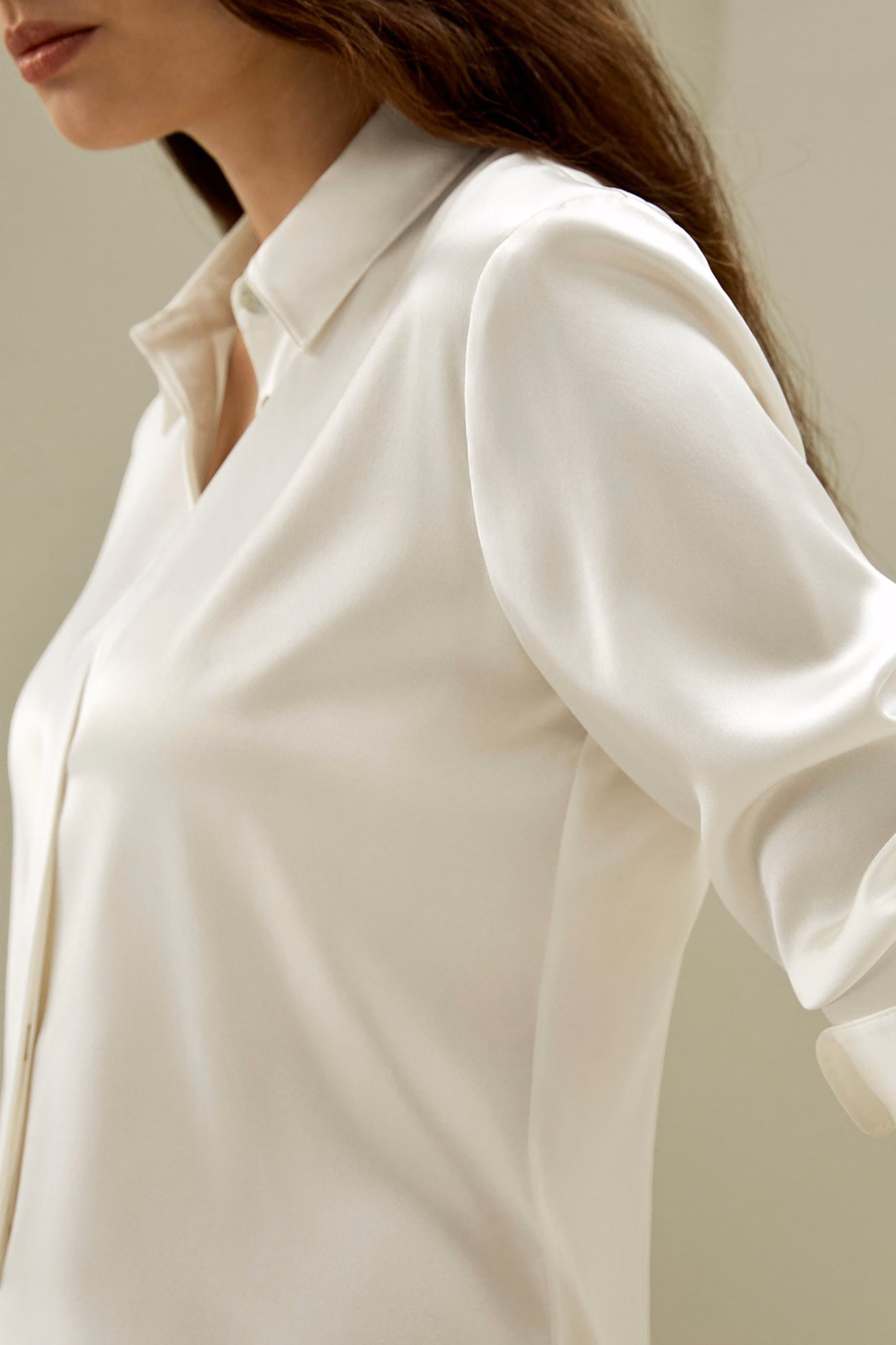 Elegante Silhouet Zijde Shirt