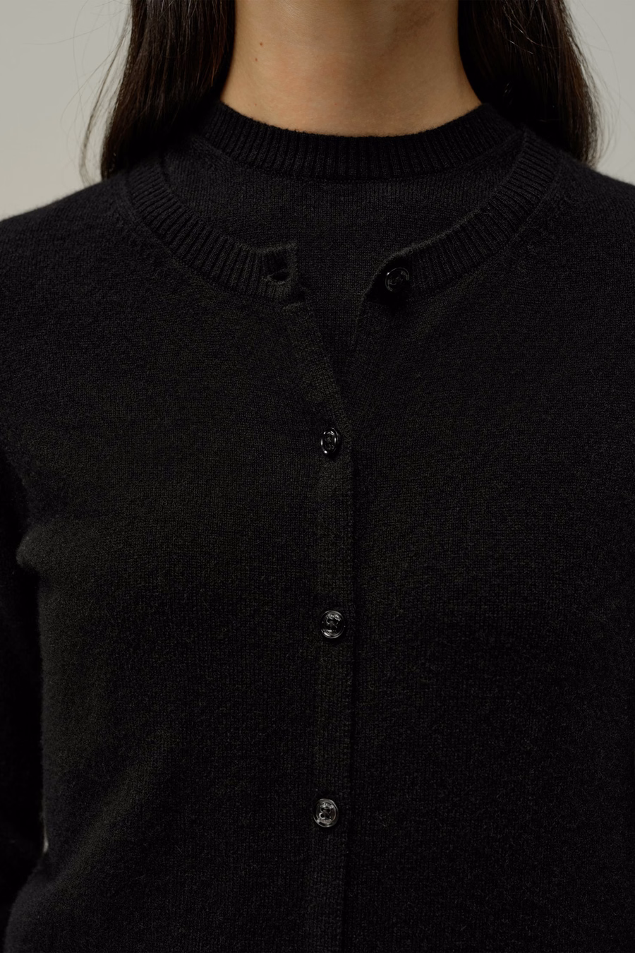 Cashmere Fitted Crew Neck Cardigan