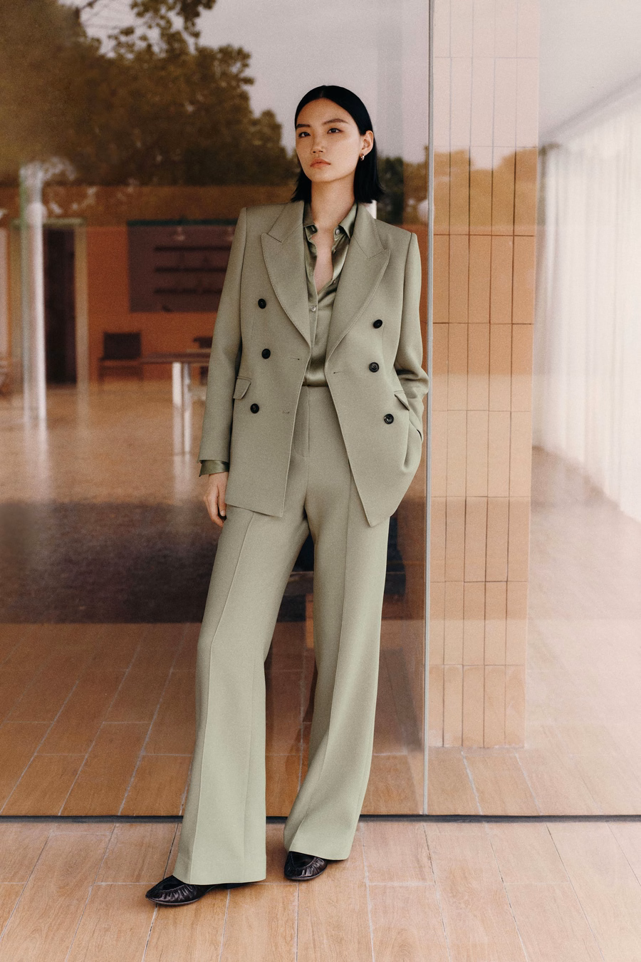 Silk-Wool Twill Flare Pants