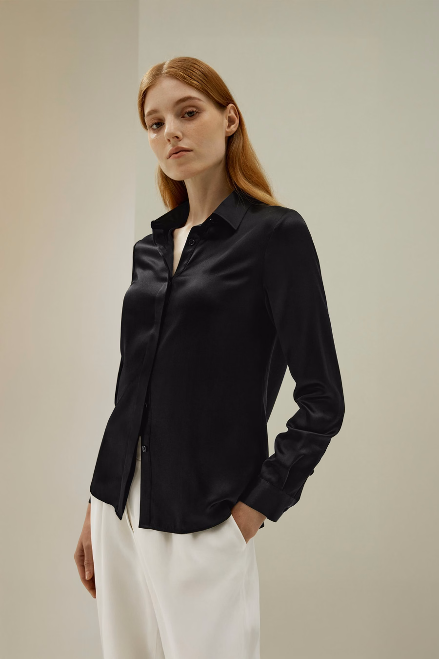 Basis Verborgen Knoplijst Zijde Shirt