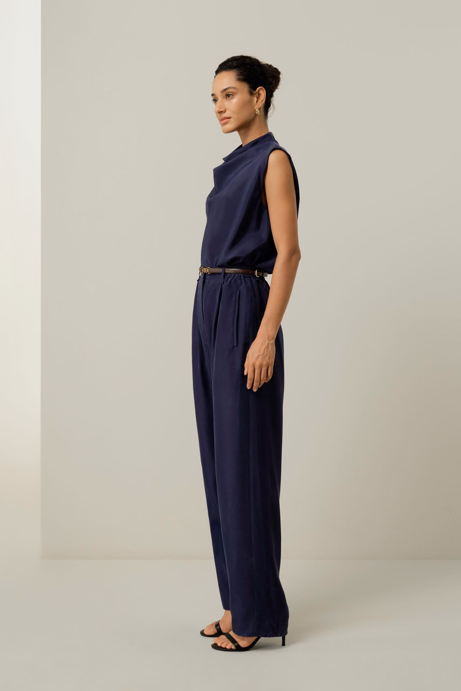 Silk Habotai mouwloze top