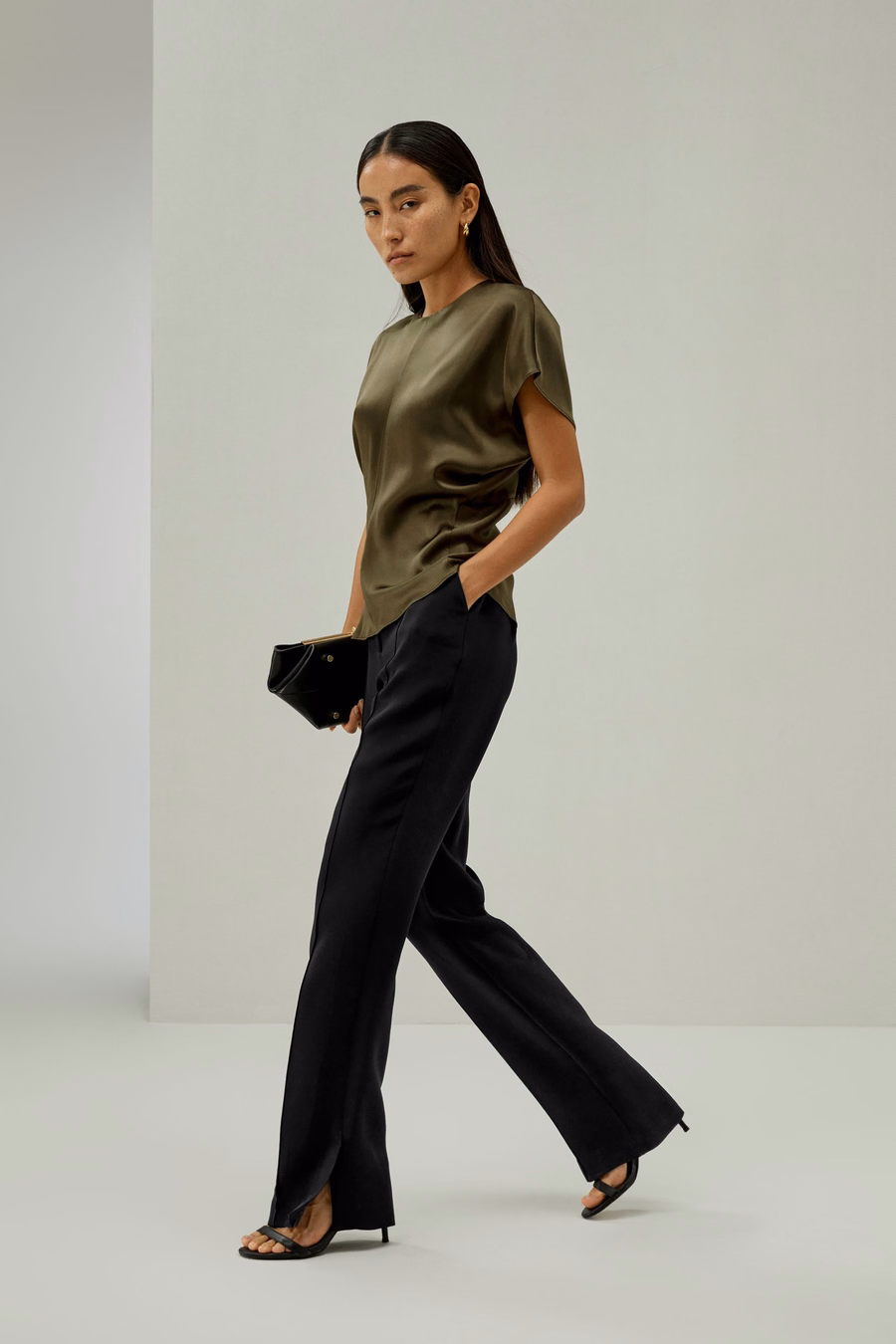 Korte Batwing Mouw Zijde Contour Top
