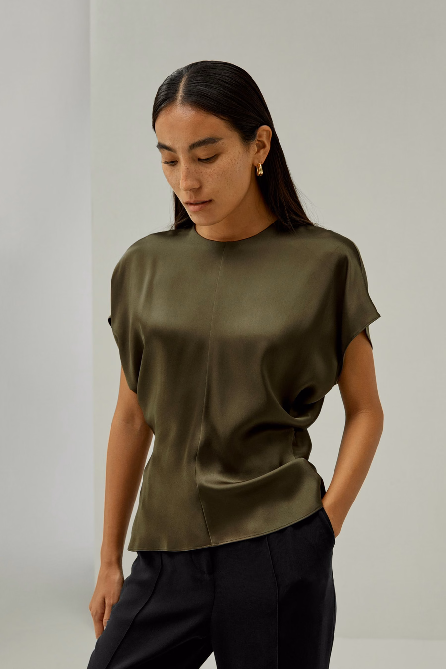 Korte Batwing Mouw Zijde Contour Top