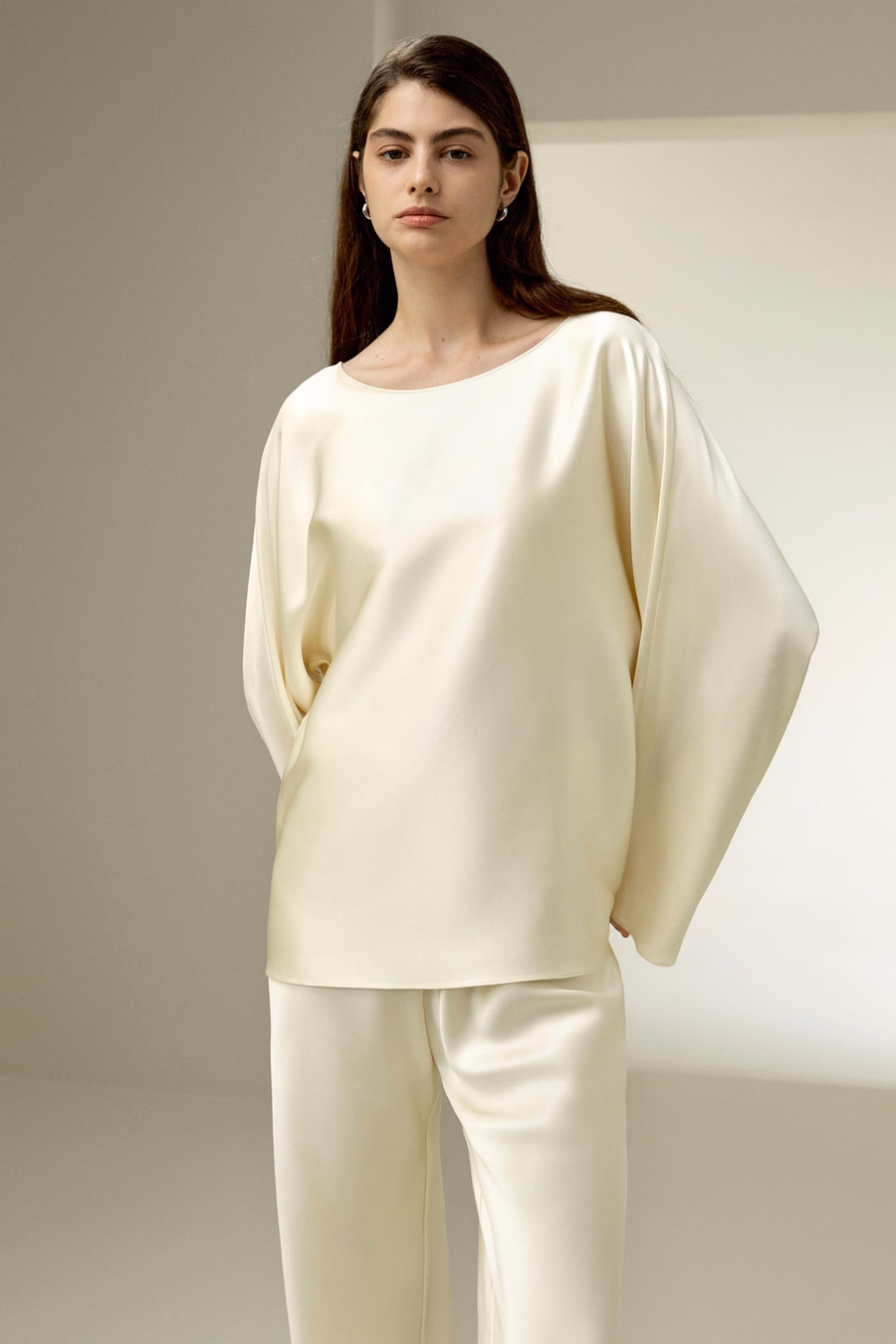 Zijden Charmeuse Crewneck Blouse
