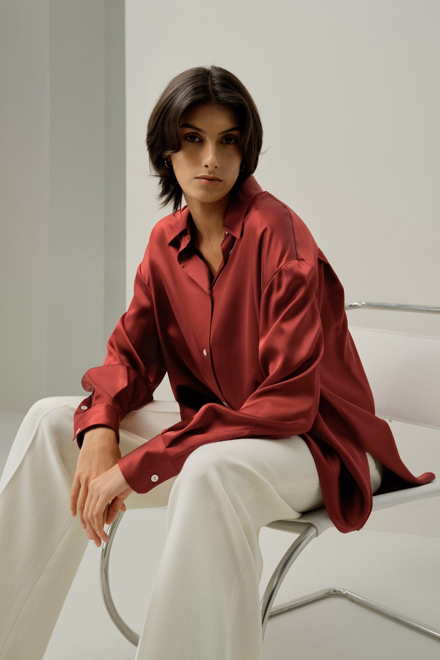 Scarlet Oversize Zijde Shirt