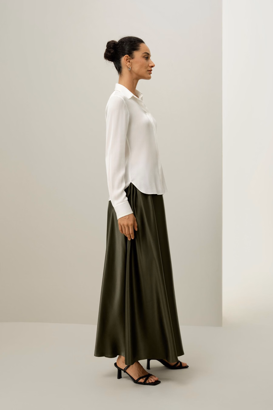 Elegante Silhouet Zijde Shirt