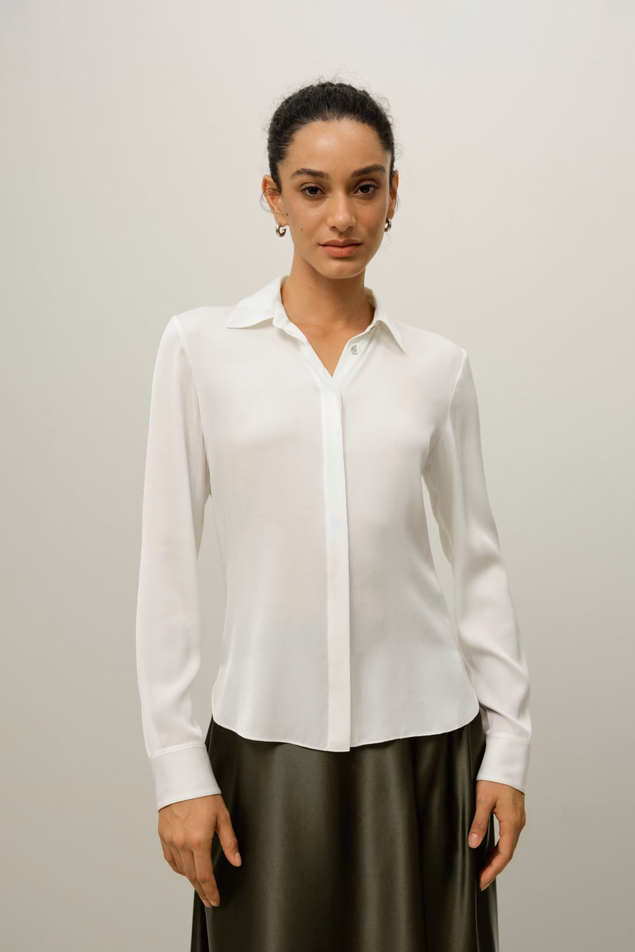 Elegante Silhouet Zijde Shirt
