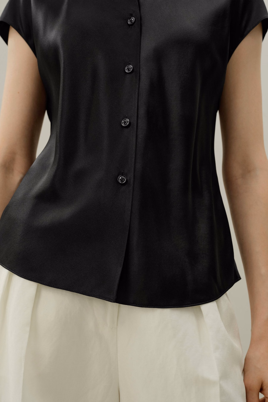 Bias Cut Cap-Mouw Zijde Shirt
