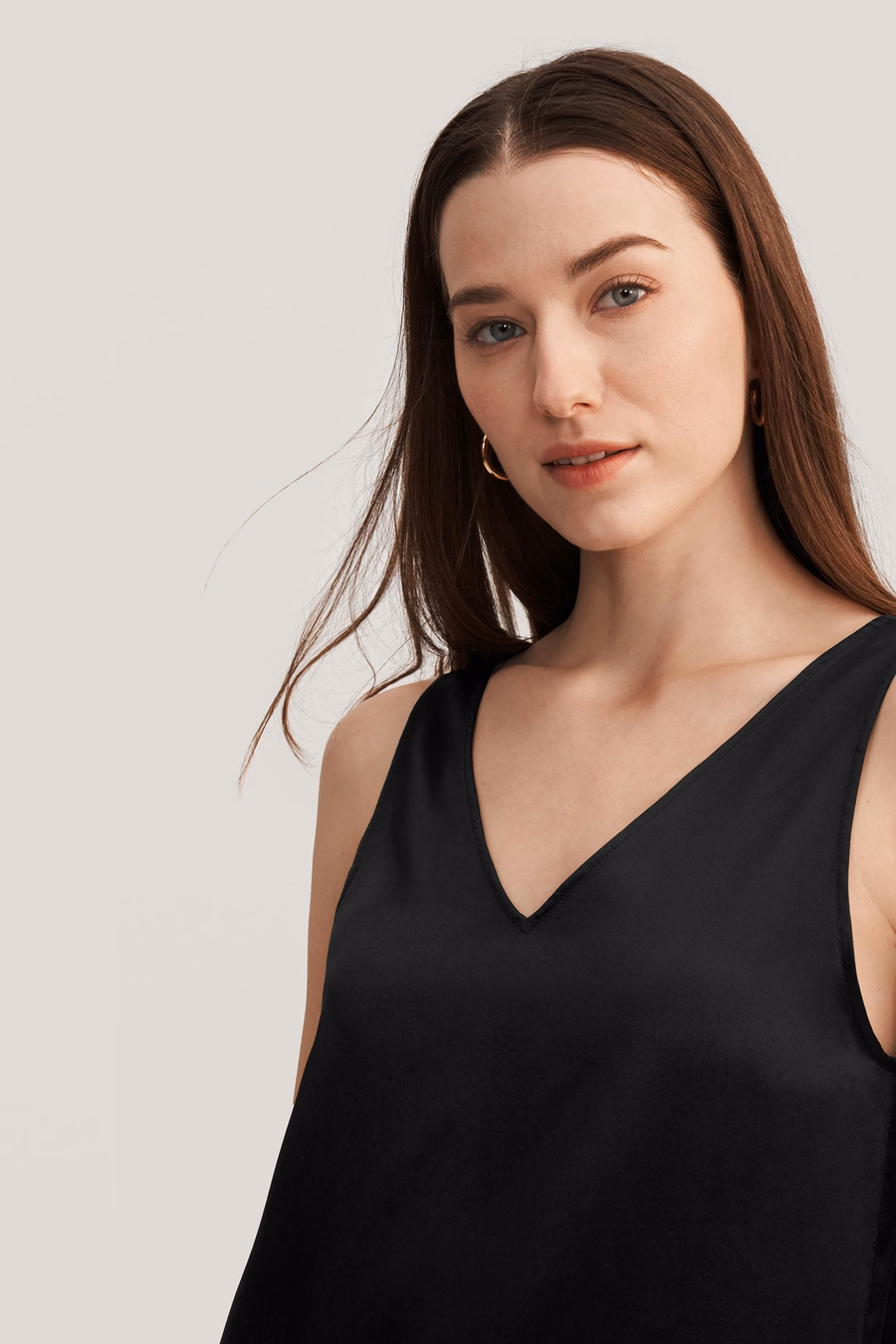 V-hals mouwloze zijde tanktop