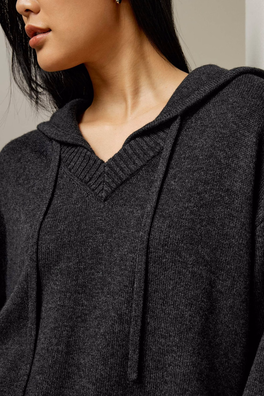 V-hals Wol-Kashmir Blend Hoodie