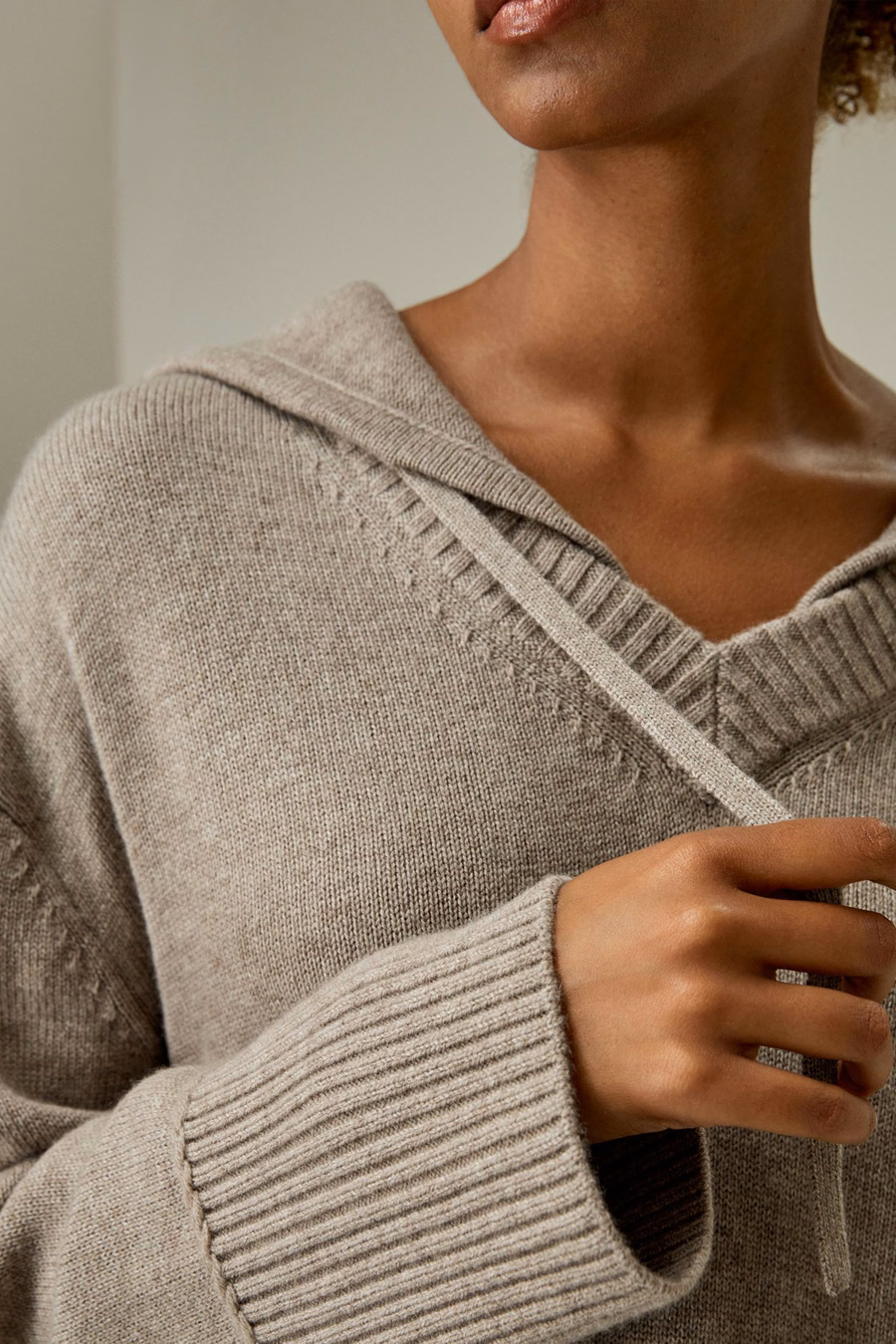 V-hals Wol-Kashmir Blend Hoodie