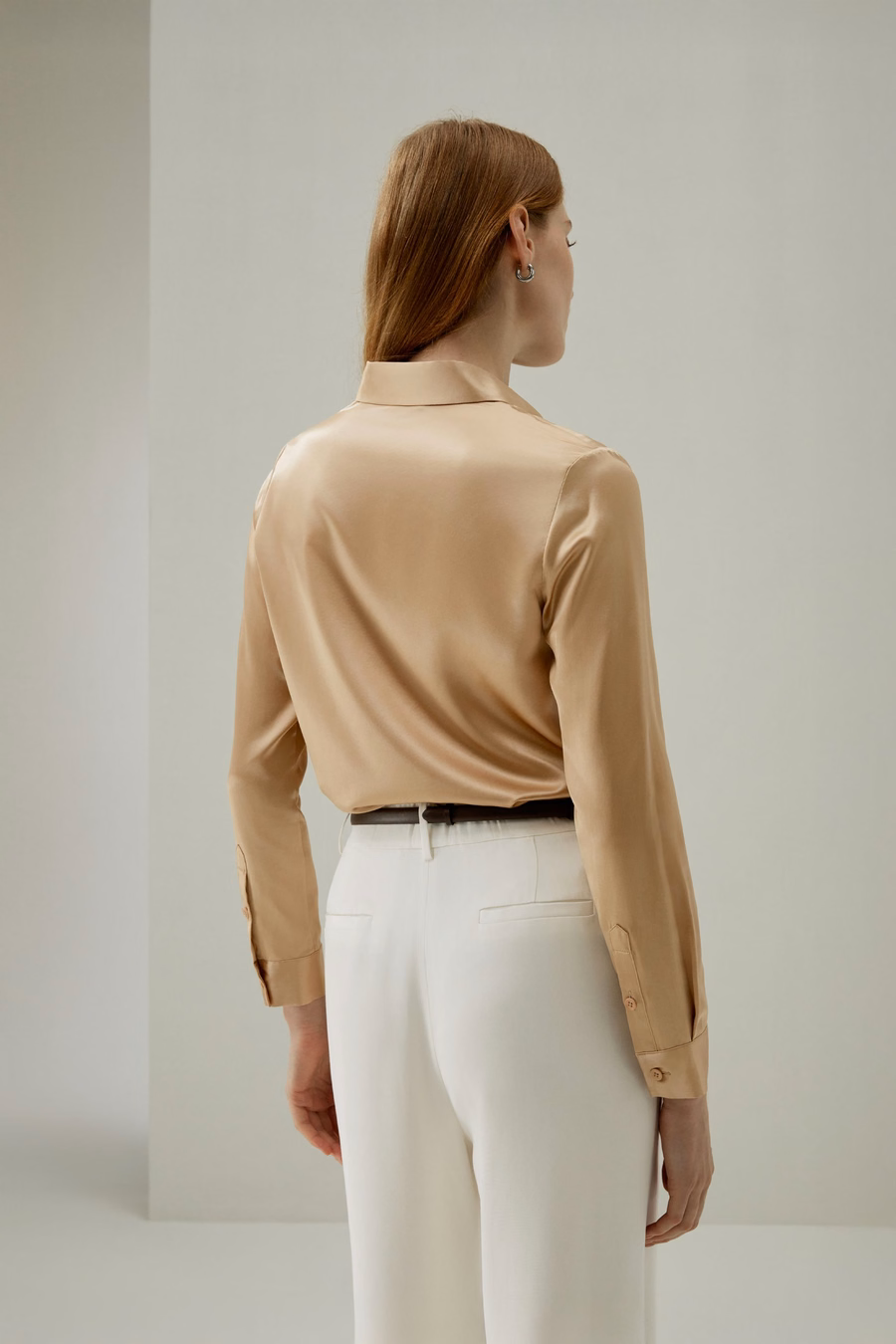 Basis Verborgen Knoplijst Zijde Shirt