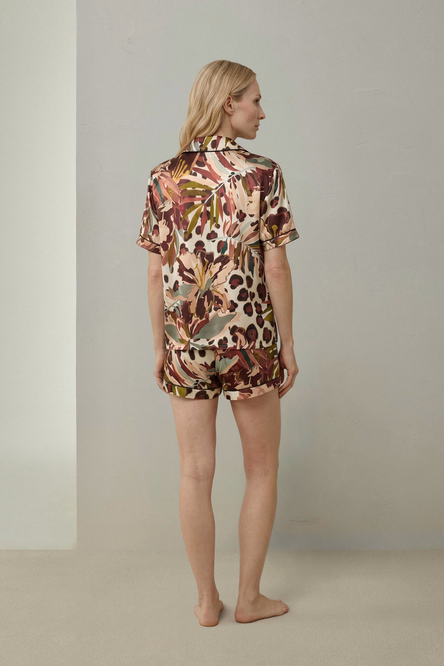 Vrouwen Zijde Print Pyjama Set