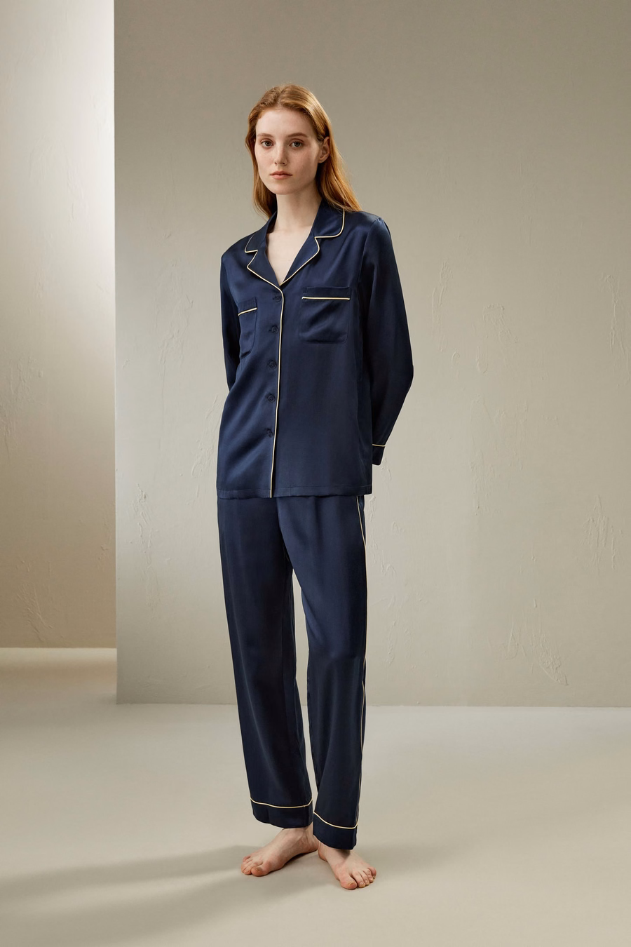 Gouden Piping Zijde Pyjama Set