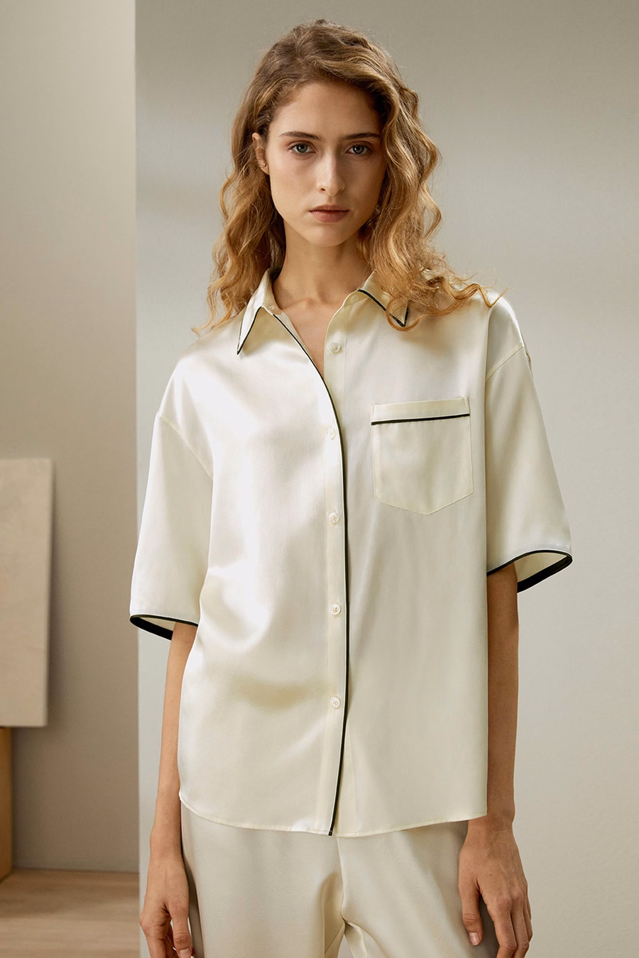 Contrast Piping Knop-Up Korte Mouwen Pyjama Set