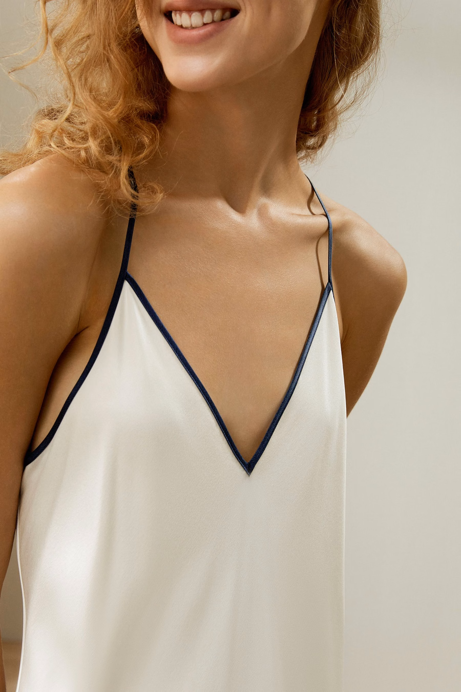 Contrast Piping Silk Suede Maxi Nachtjurk