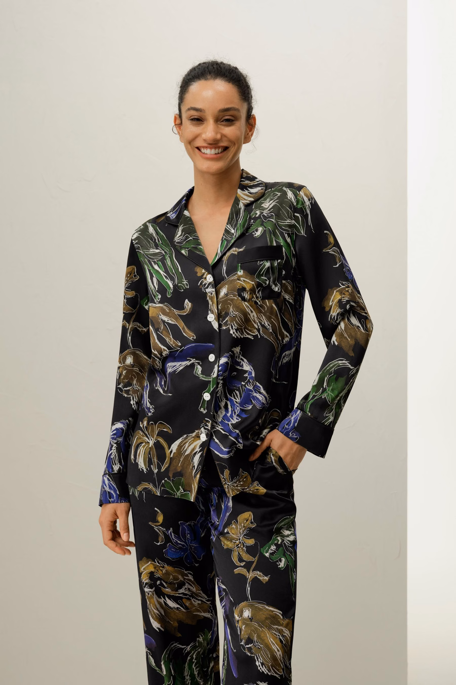 Leo Zodiac Klassieke Zijde Pyjama Set