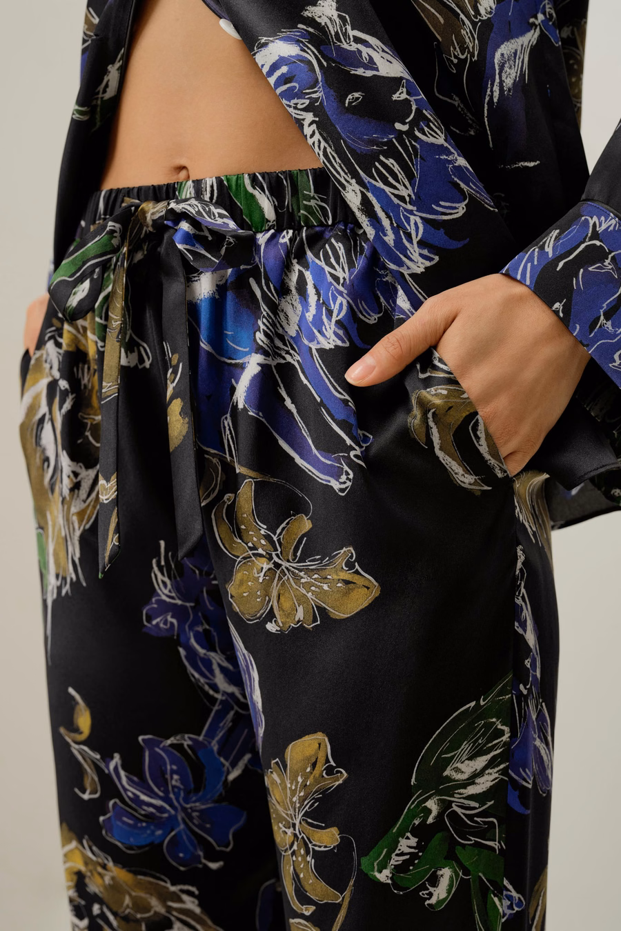 Leo Zodiac Klassieke Zijde Pyjama Set
