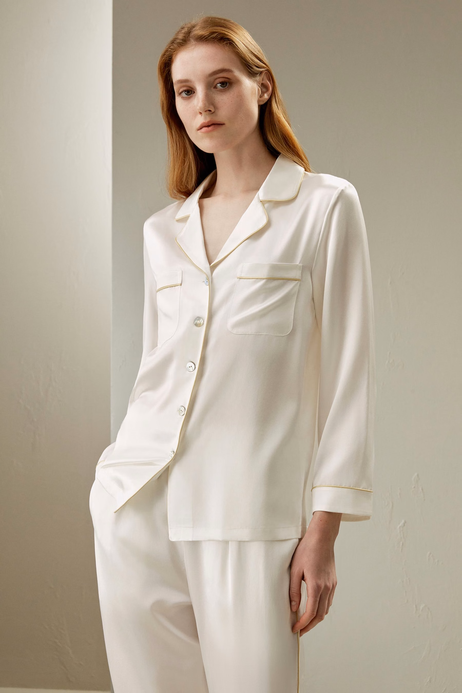 Gouden Piping Zijde Pyjama Set