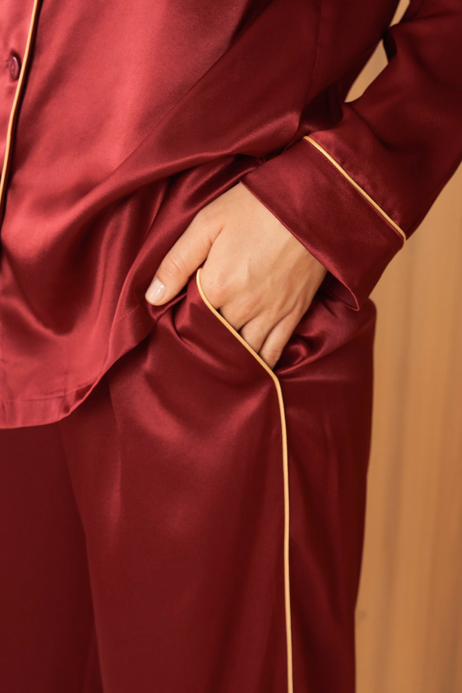 Gouden Piping Zijde Pyjama Set