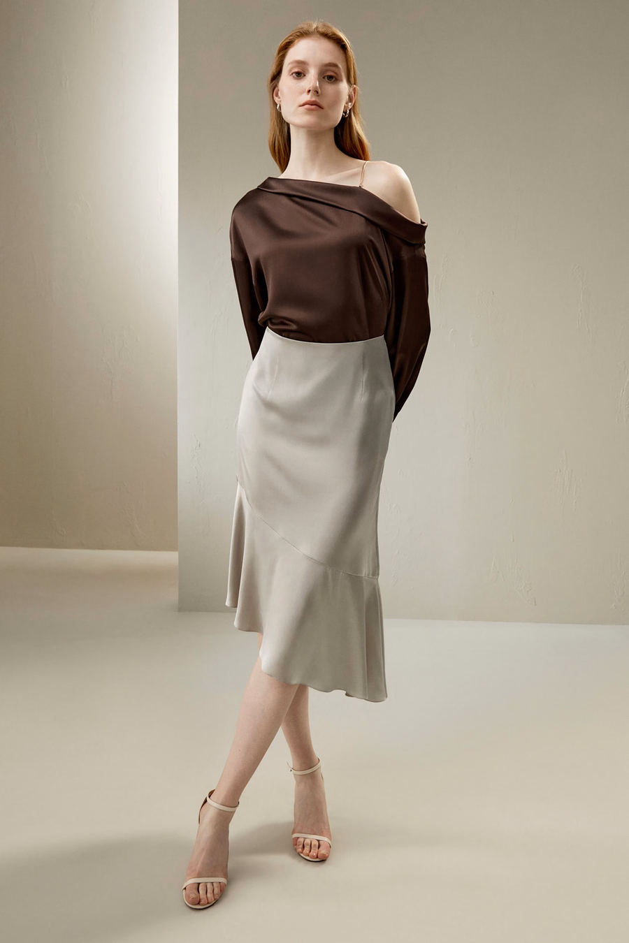 zijde asymmetrische fishtail rok