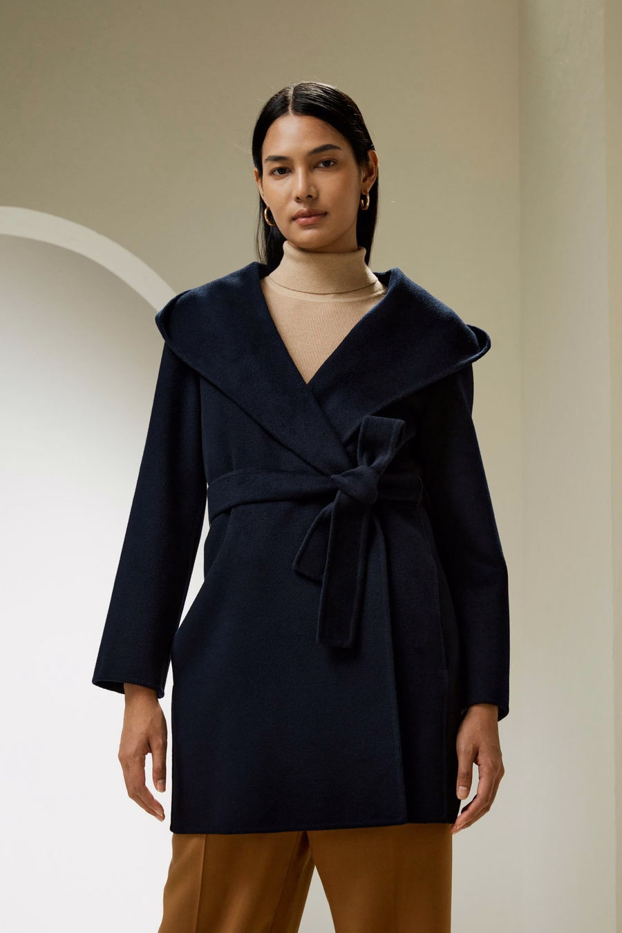Cashmere-Wol-Mix Geknoopte Korte Hooded Jas