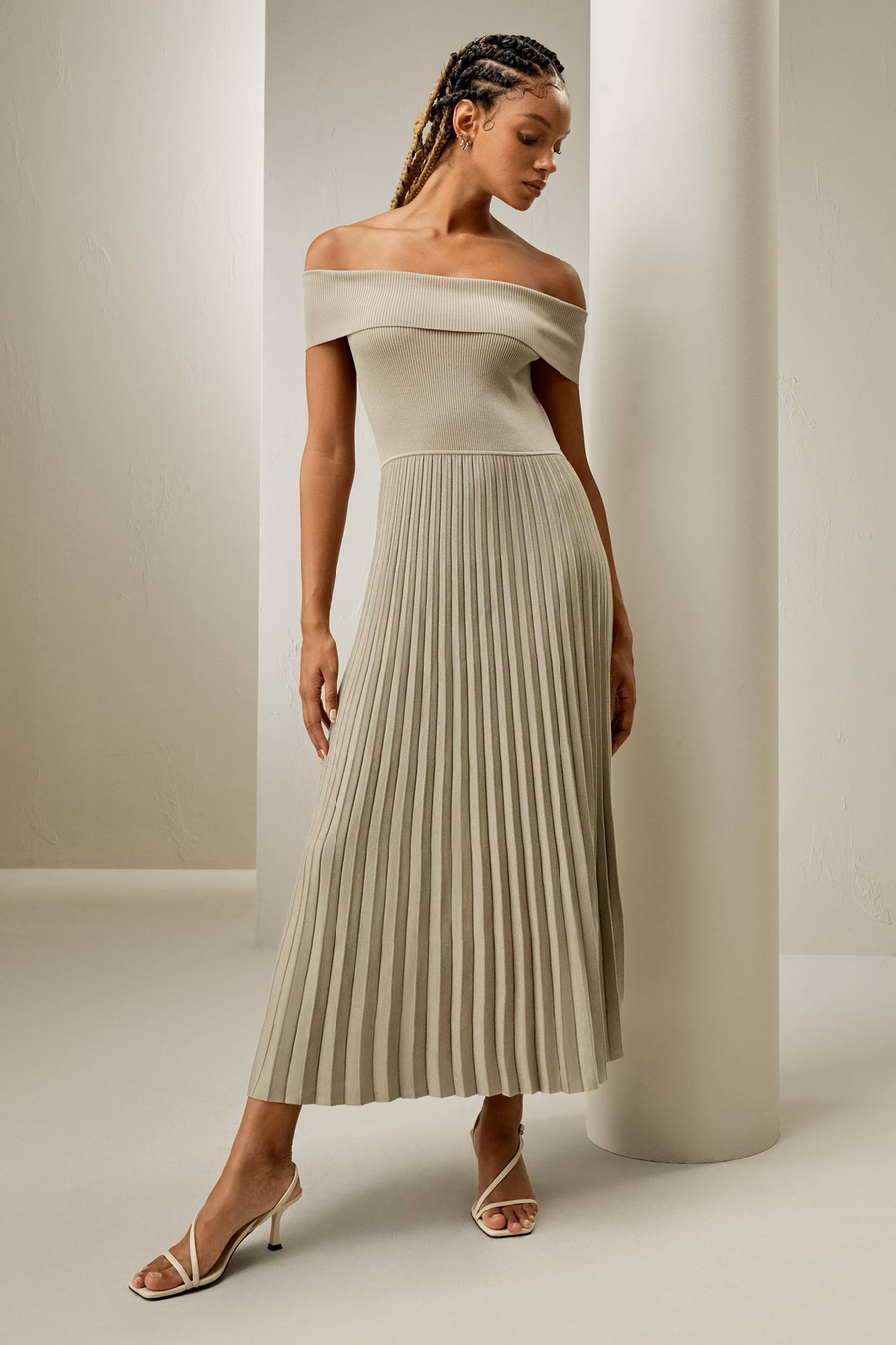 Off-Shoulder Hybride Geplooide Jurk