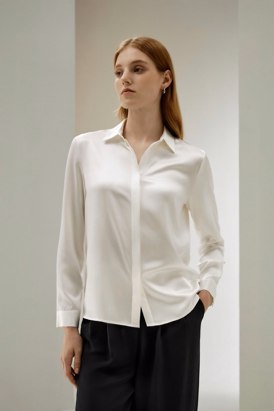 Basis Verborgen Knoplijst Zijde Shirt