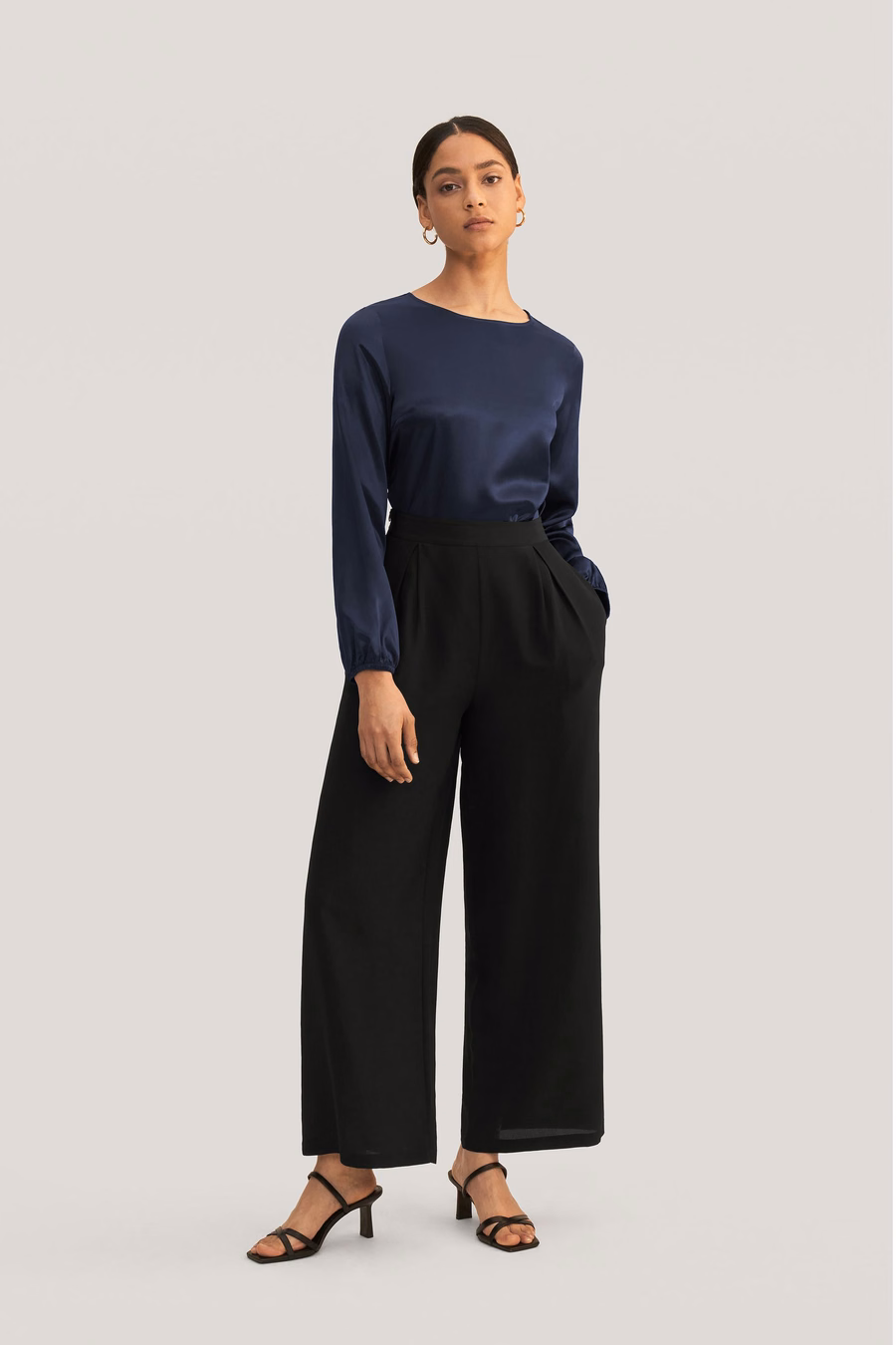 Smooth Silk Wide Leg Cropped Pants