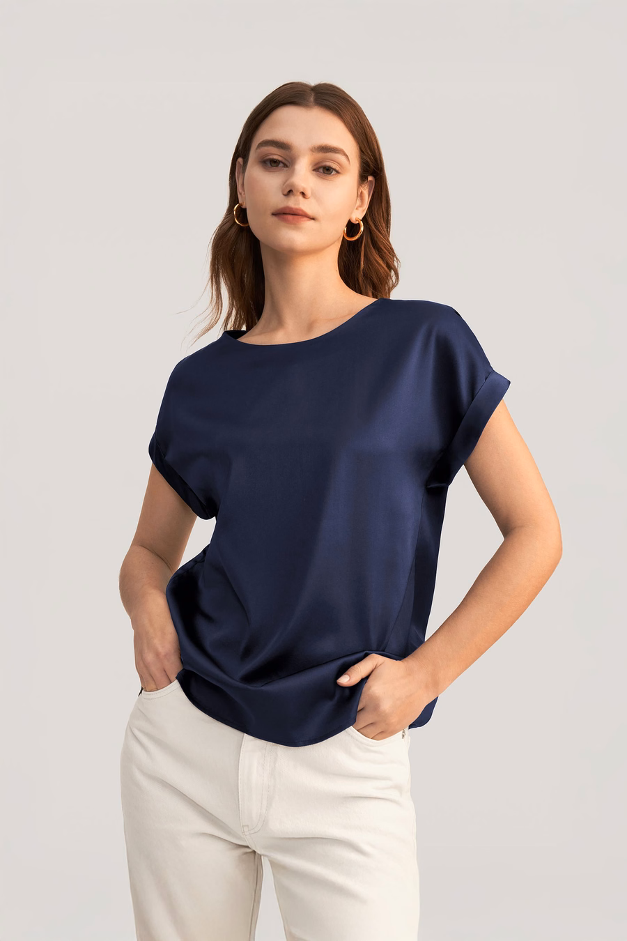 Short Sleeves Round Neck Silk Tee