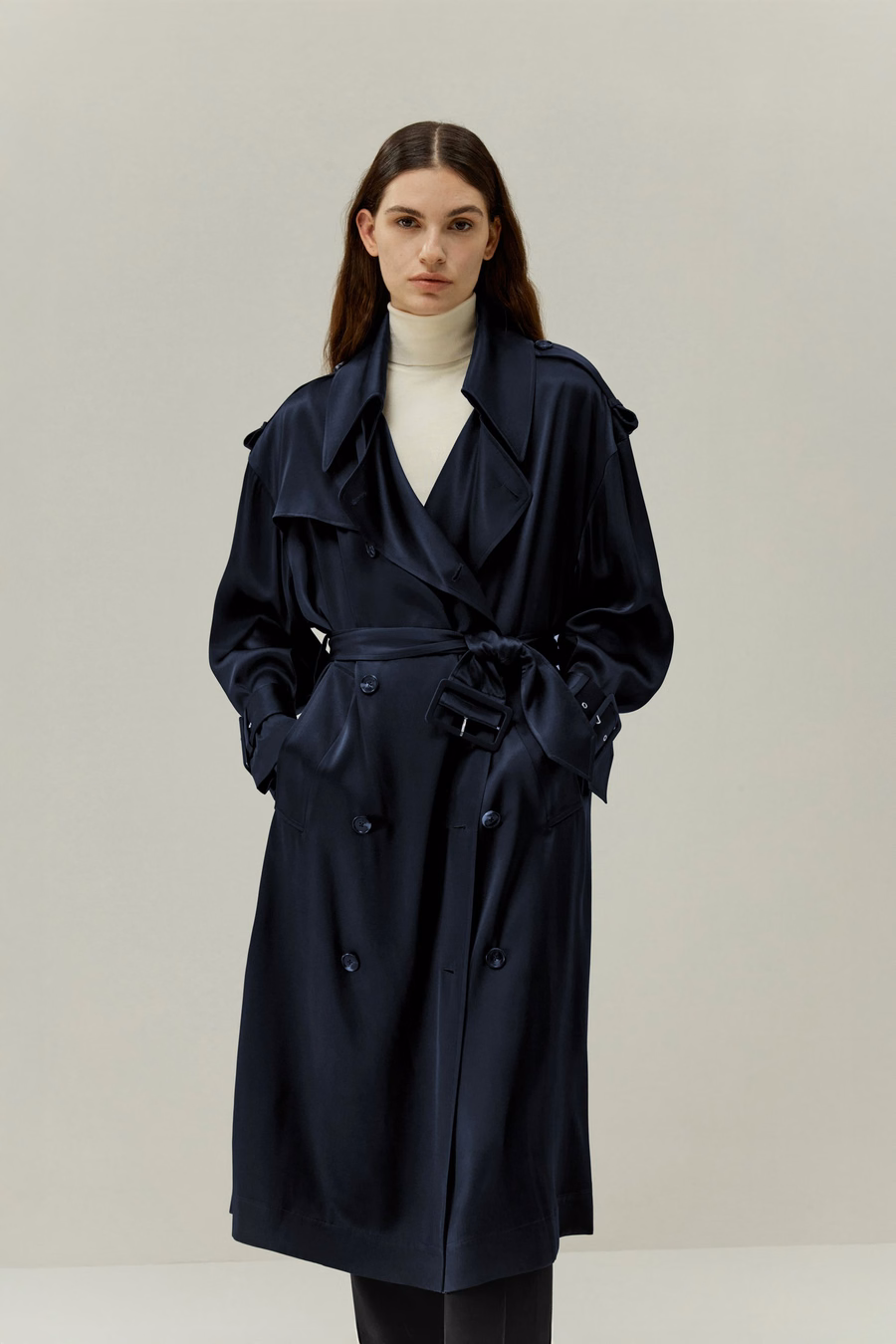 Oversized Zijde Trenchcoat