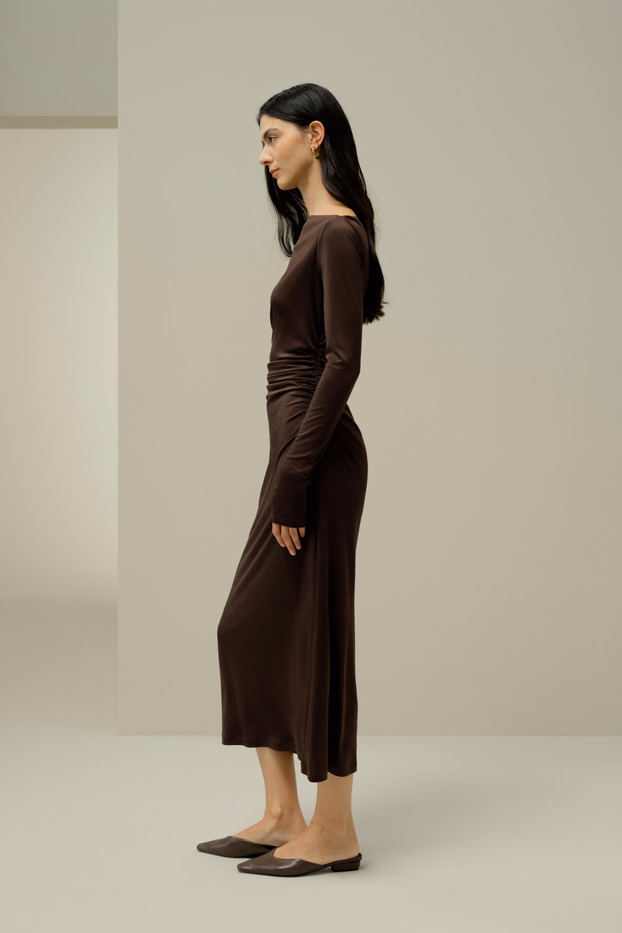 Elegante Zijden Jersey Geplooide Midi Jurk