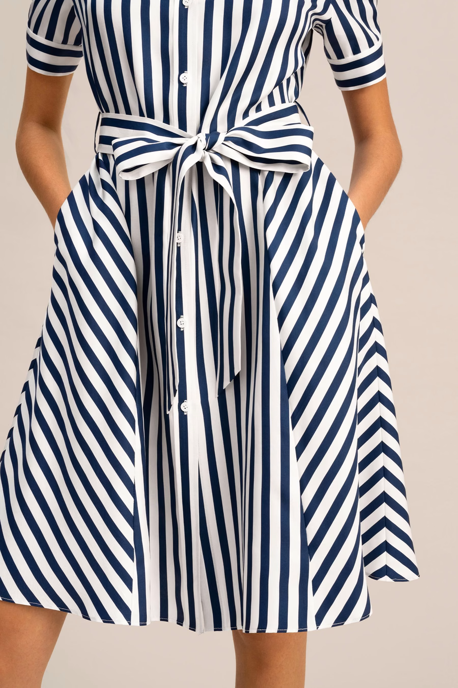 Amalfi Stripe Zijde Shirtdress met Ceintuur