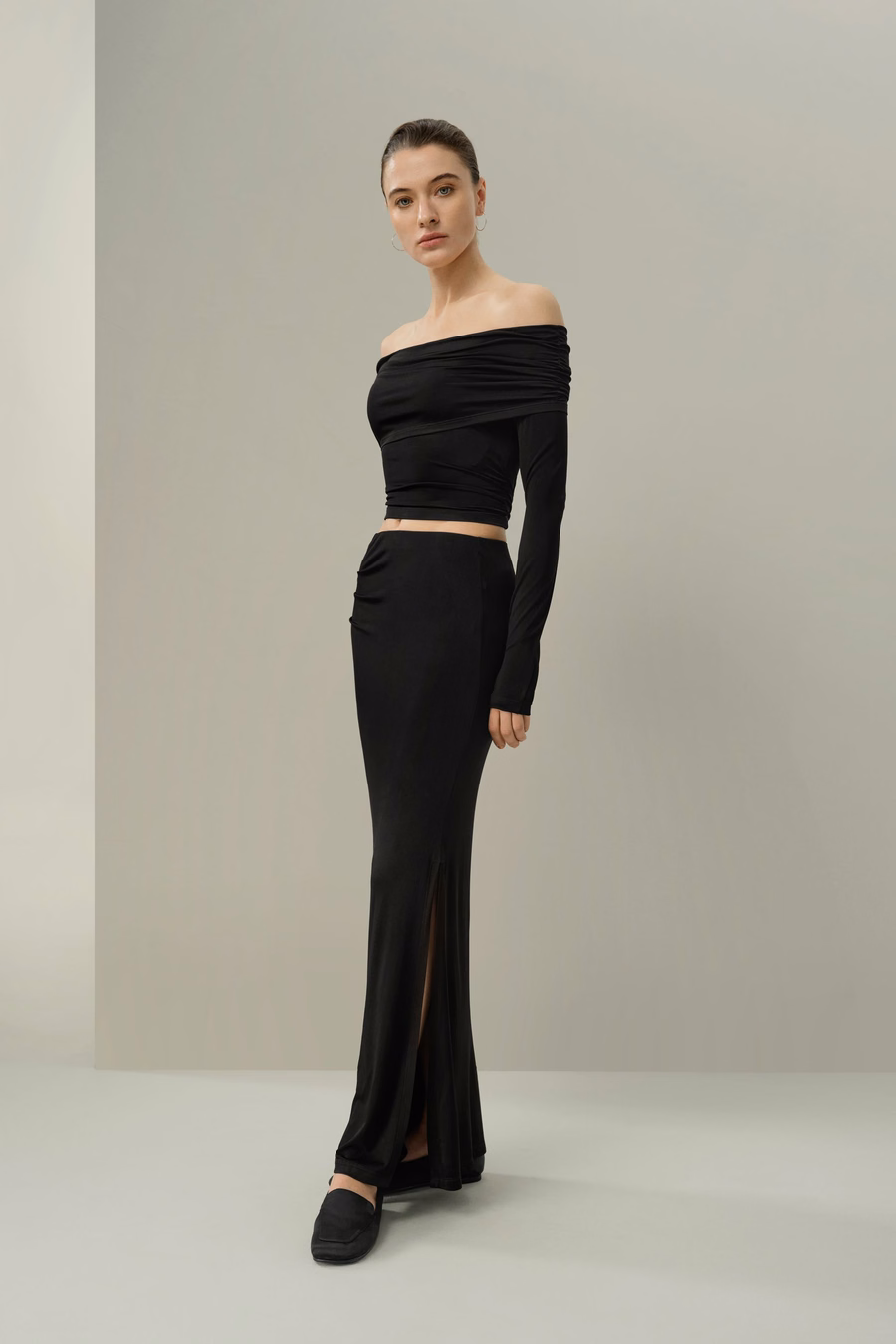 Silk Breeze Jersey Slim-Fit Maxi Skirt