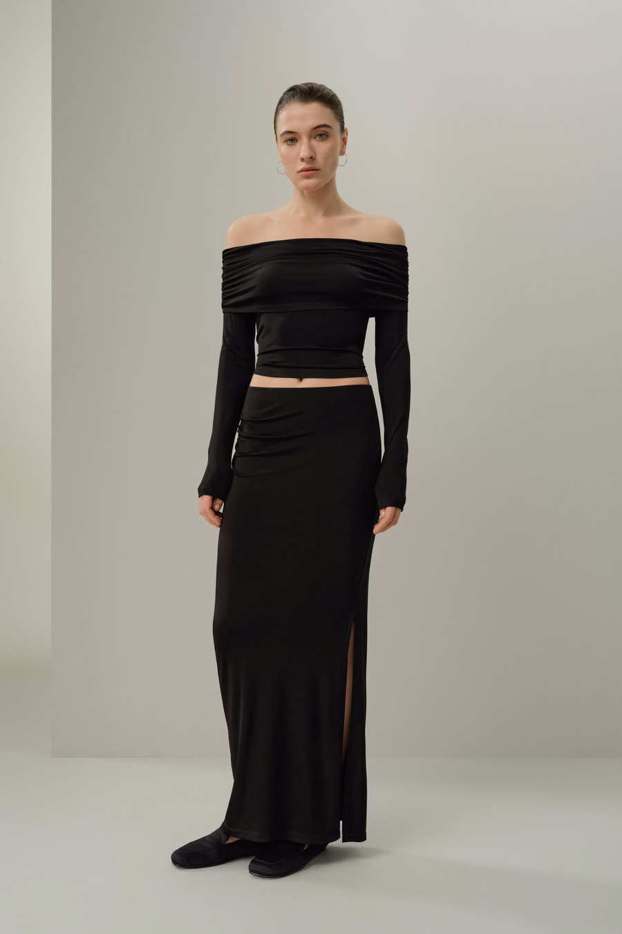 Silk Breeze Jersey Off-Shoulder Lange Mouwen Top