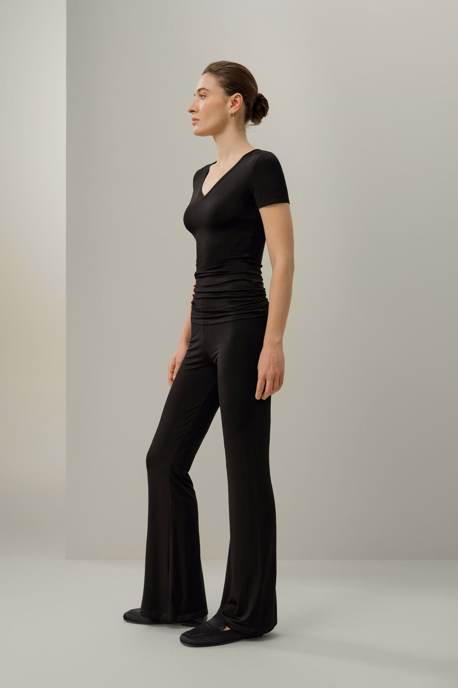 Silk Breeze Jersey V-hals T-shirt